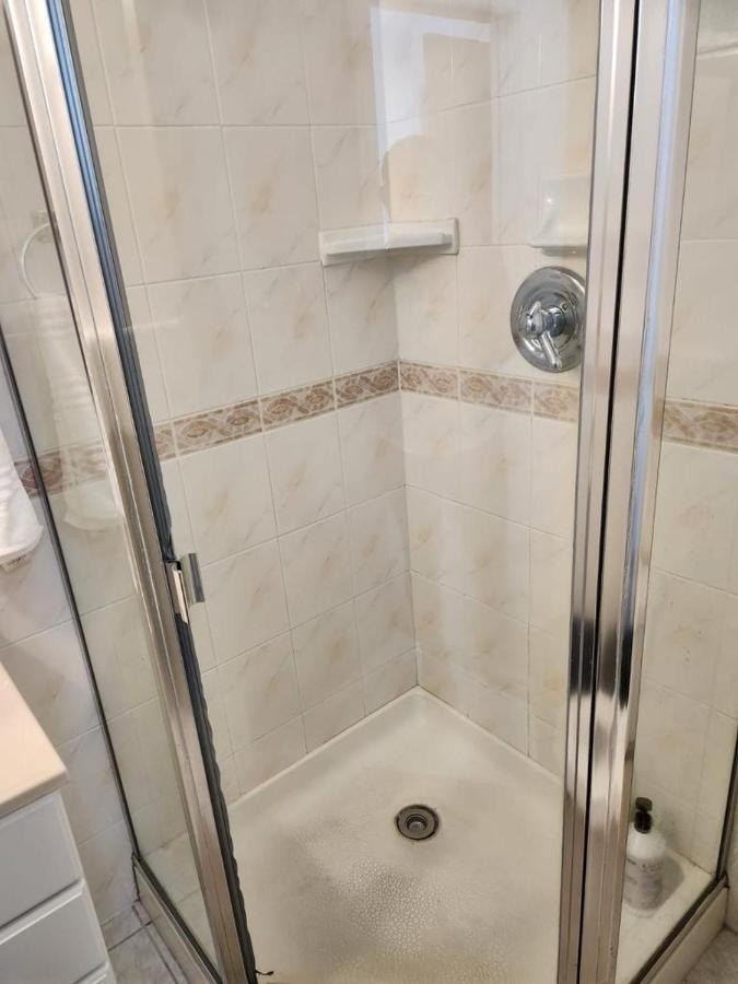 Affordable Private Rooms With Shared Bath Kitchen Near Sfo Дейли-Сити Экстерьер фото