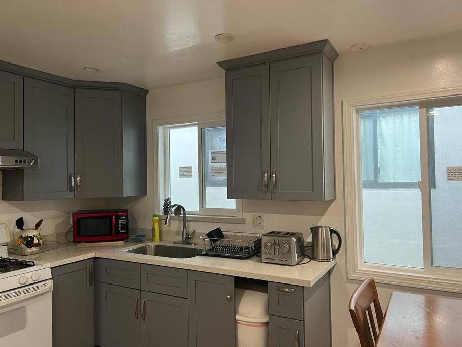 Affordable Private Rooms With Shared Bath Kitchen Near Sfo Дейли-Сити Экстерьер фото