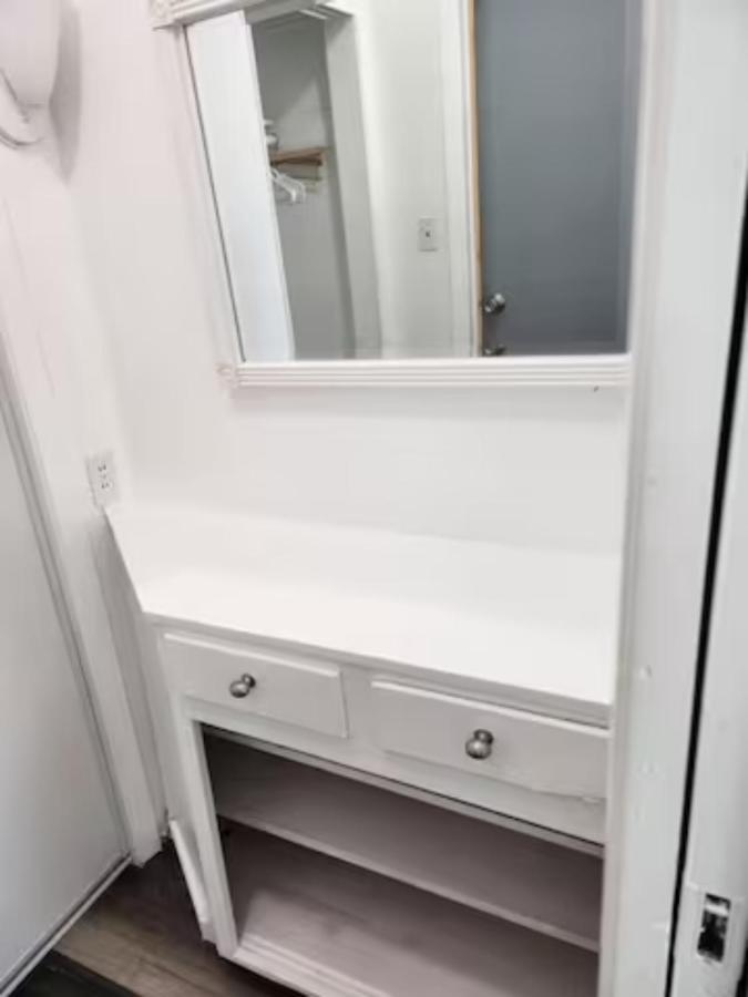 Affordable Private Rooms With Shared Bath Kitchen Near Sfo Дейли-Сити Экстерьер фото